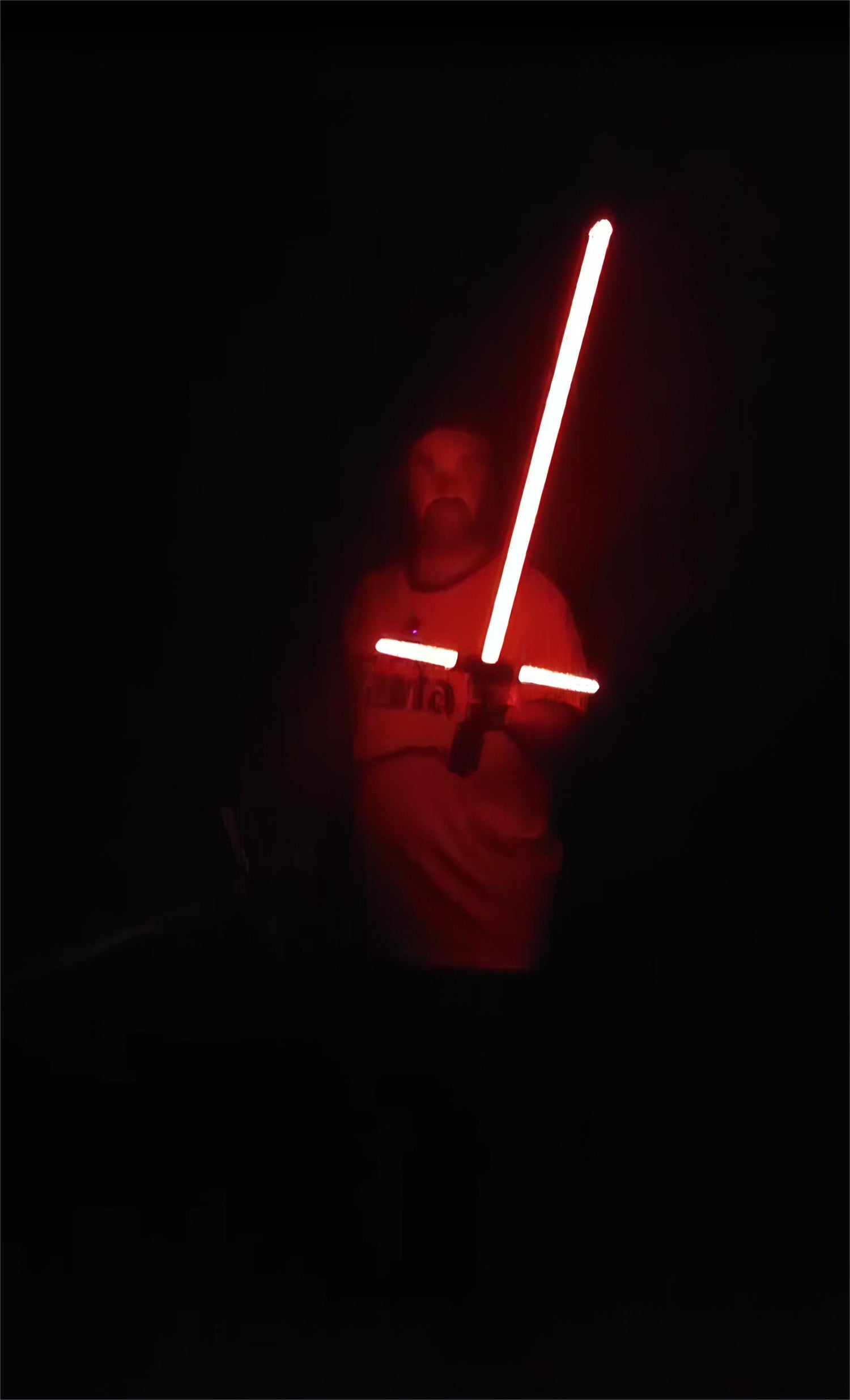 Black angel：Star Wars Lightsaber: Light up the legend and wield power. Become one of the heroes of Star Wars.