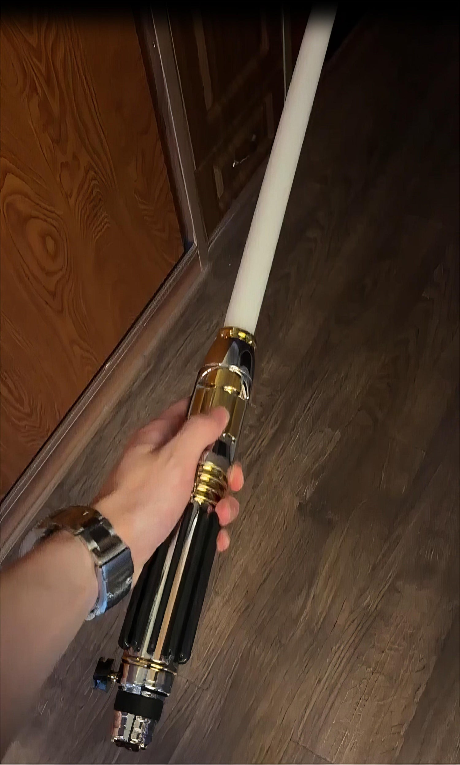 windu:Exquisite design, it will become a collectible for your Star Wars fans